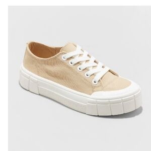 Target Mad Love Fran Apparel sneakers platform tan white 9